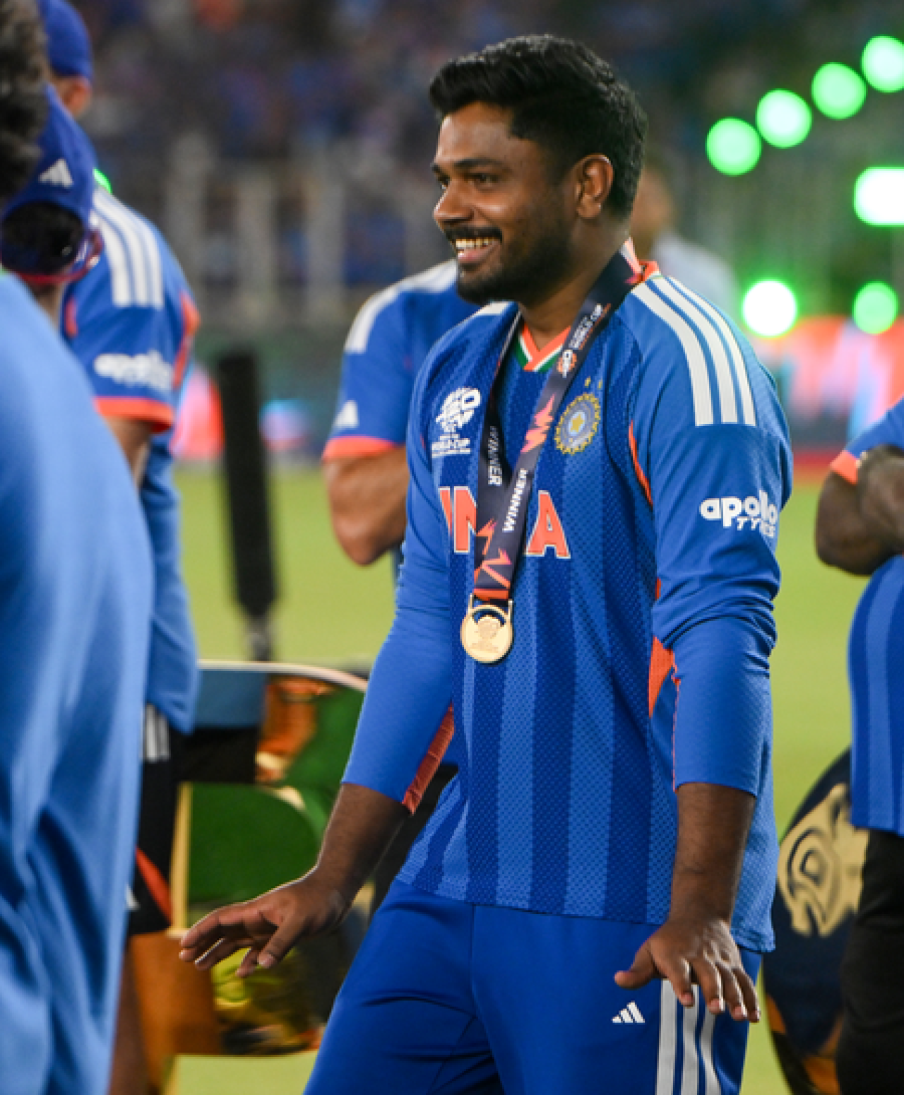 இந்தியாவின் மூன்று வீரர்கள், T20 உலகக் கோப்பையில் பிளேயர் ஆஃப் த டூர்னமெண்ட் விருது பெற்றவர்கள்