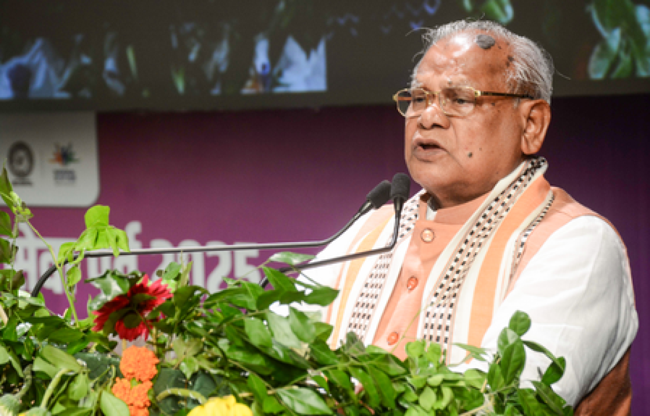 பீகாரில் சட்டமன்ற தேர்தல்: நிதி விவகாரத்தில் கட்சிகள் மீது குற்றச்சாட்டு