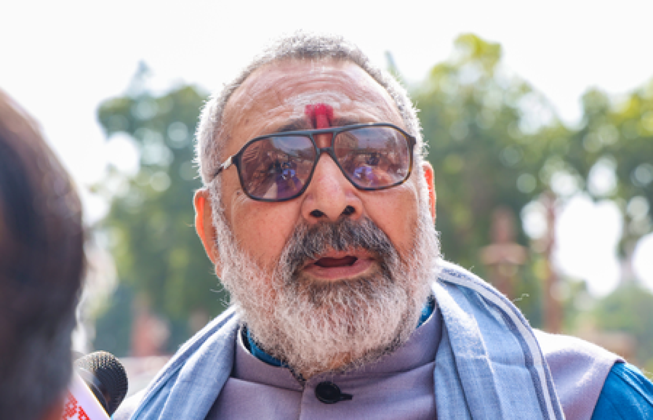 பீகாரில் நிதீஷ் குமார் அரசாங்கம் தனது விருப்பத்திற்கு ஏற்பவே இயங்கும்