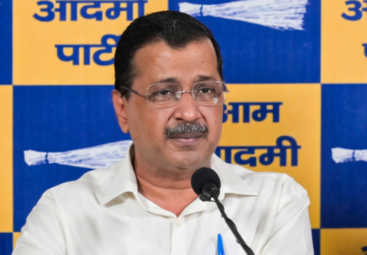 கெஜ்ரிவால் நீதிமன்றத்தை புறக்கணித்து, நீதிக்கான போராட்டம்