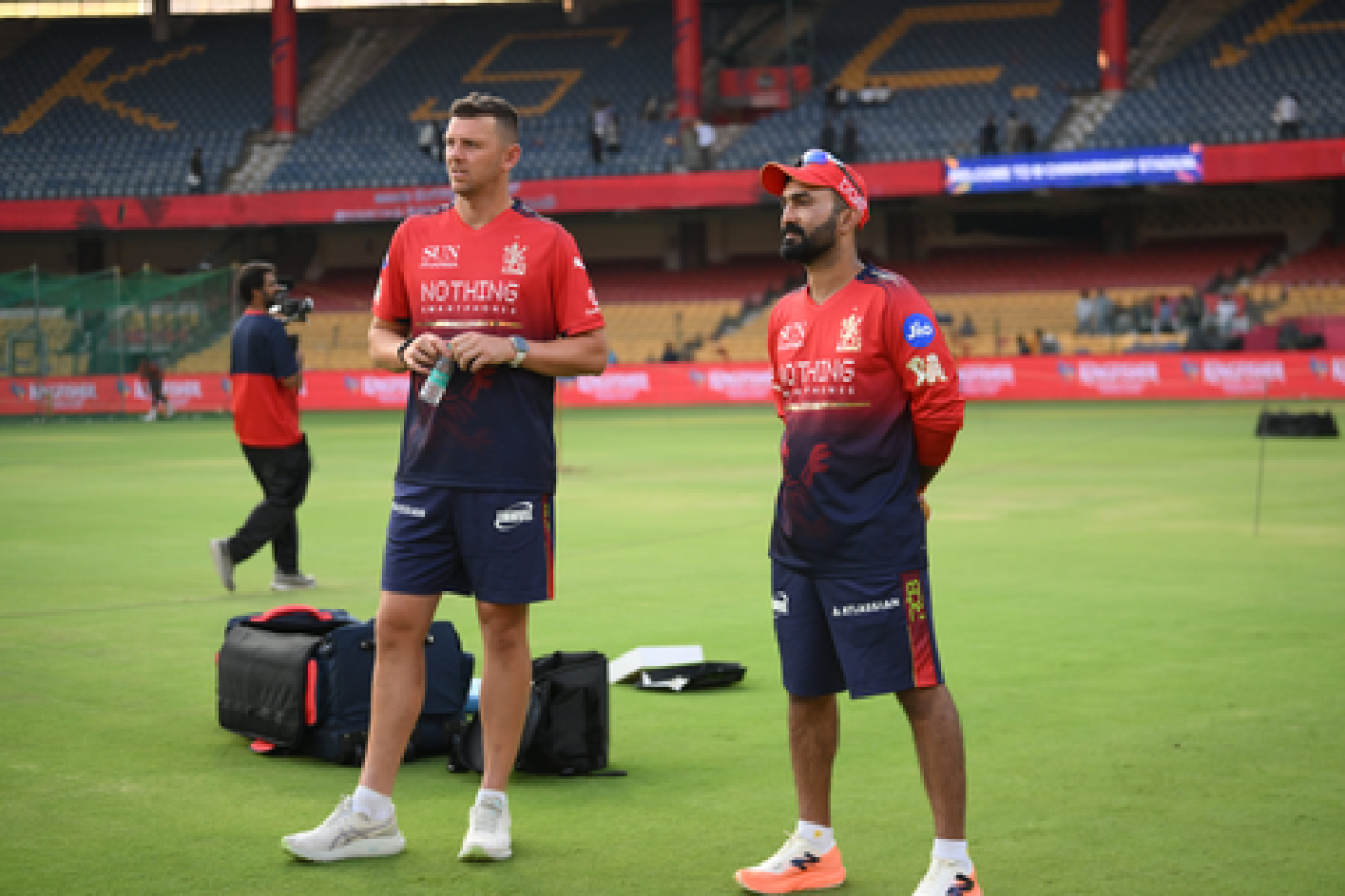 தினேஷ் கார்த்திக்: ஒவ்வொரு வீரரின் தேவைகளை புரிந்து, அவர்களை தயாரிக்கிறேன்