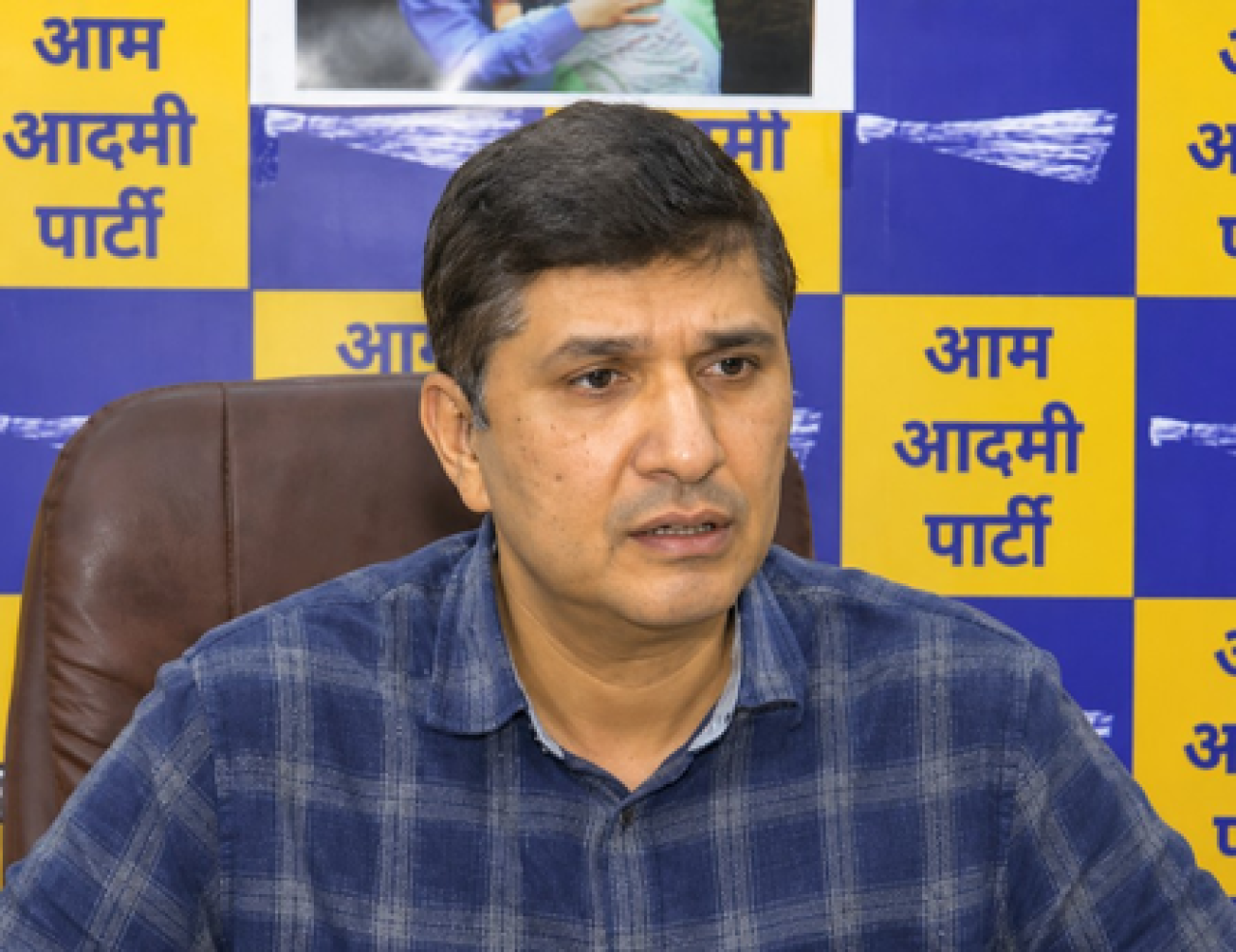 सीयूईटी परीक्षा में तकनीकी गड़बड़ी को लेकर आम आदमी पार्टी ने केंद्र सरकार पर उठाए सवाल