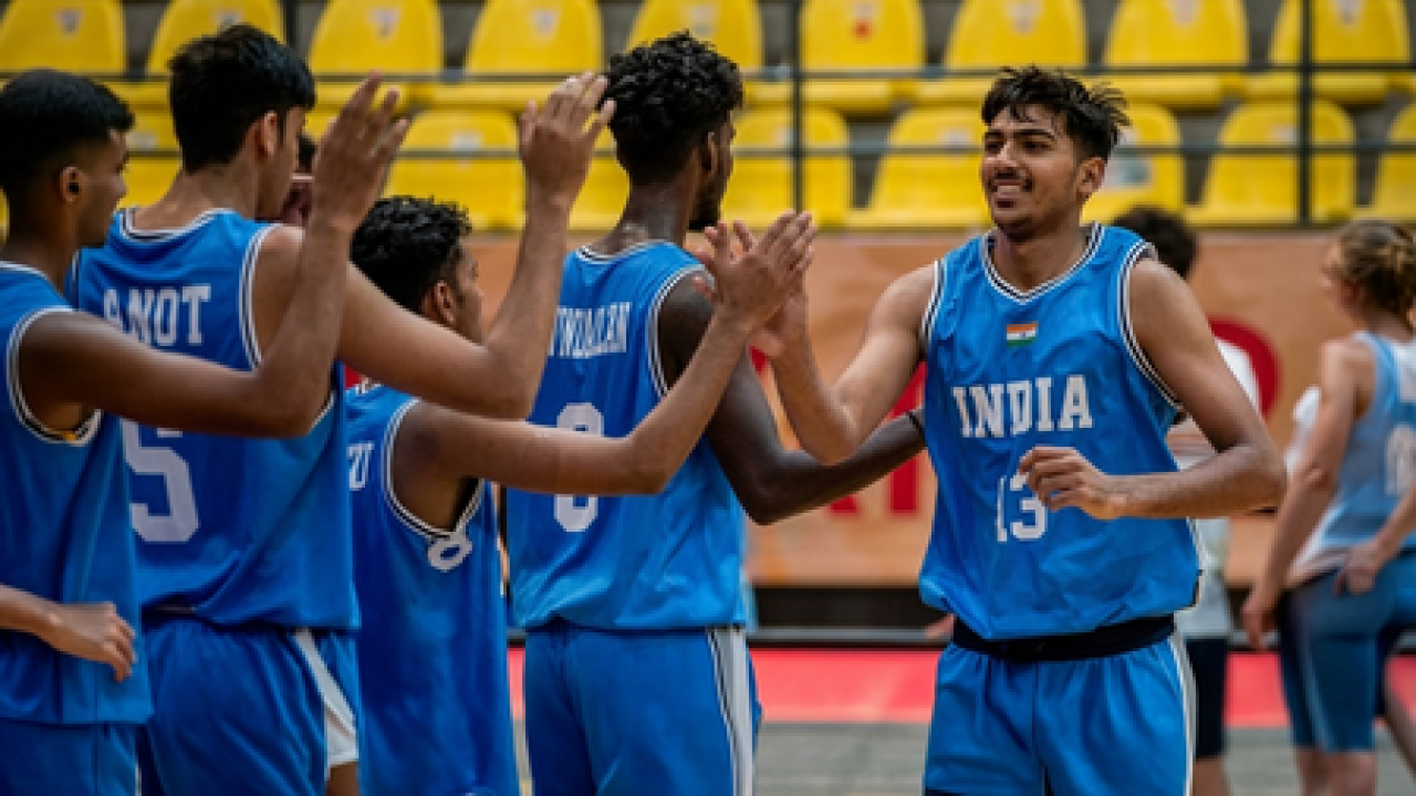 இந்தியா மீண்டும் அண்டர்-18 ஆசியக் கோப்பை நடத்துகிறது