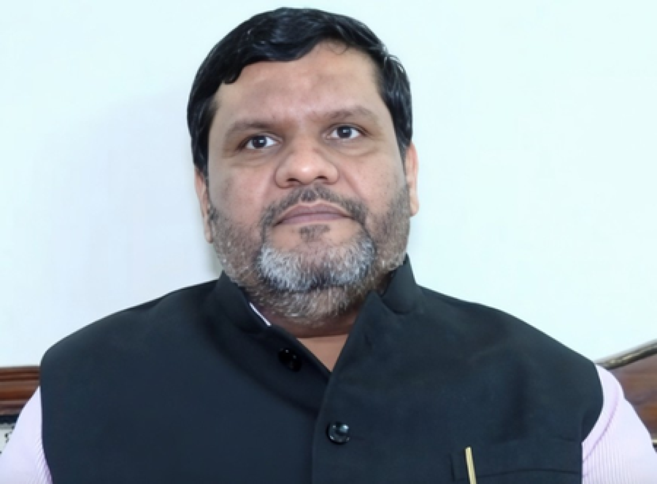 எரிபொருள் மற்றும் தங்கத்தின் 10% குறைப்பு, 2 லட்சம் கோடி மின்னணு நாணயத்தை சேமிக்கும்: கவுரவ் வல்லபு