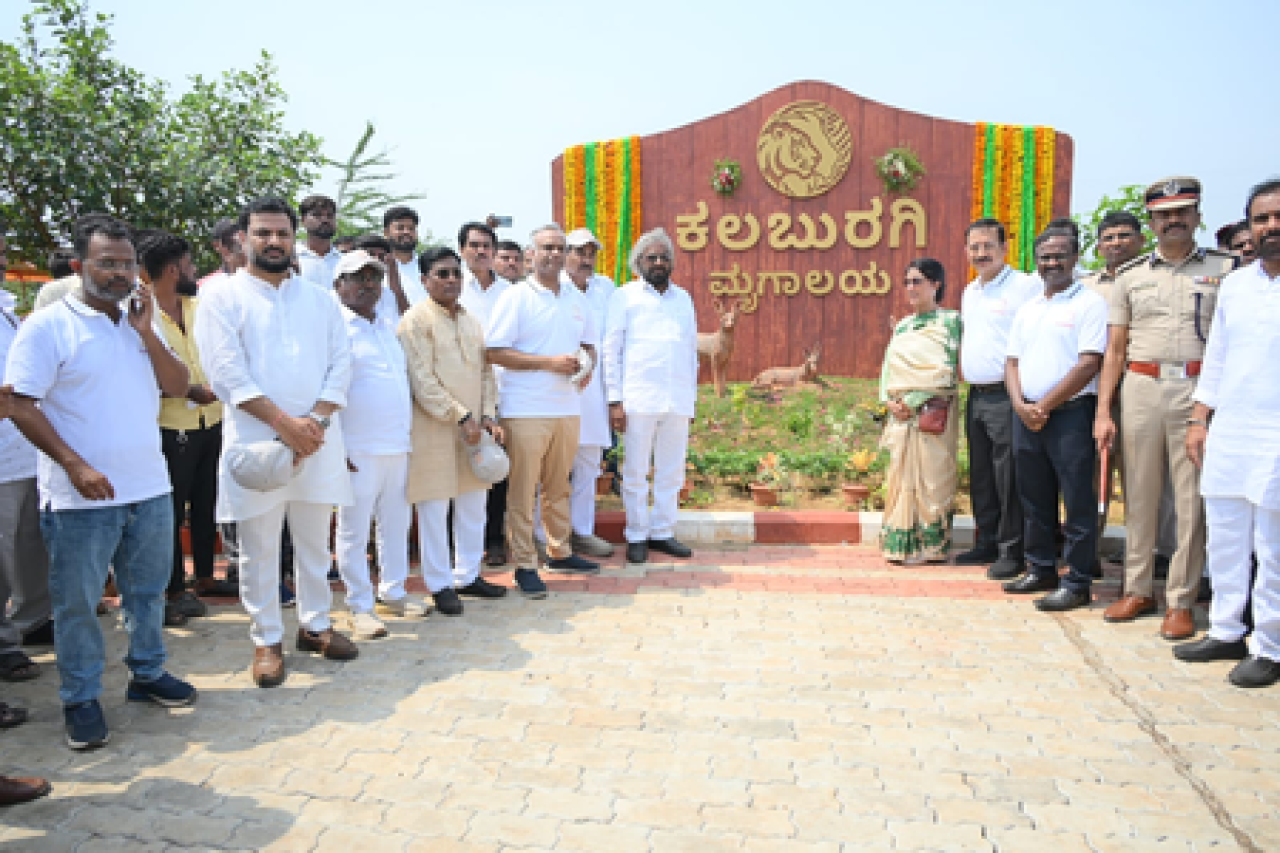 கன்னட மாநிலத்தில் களியாணம் பகுதியில் மரங்கள் வளர்க்கும் திட்டம்