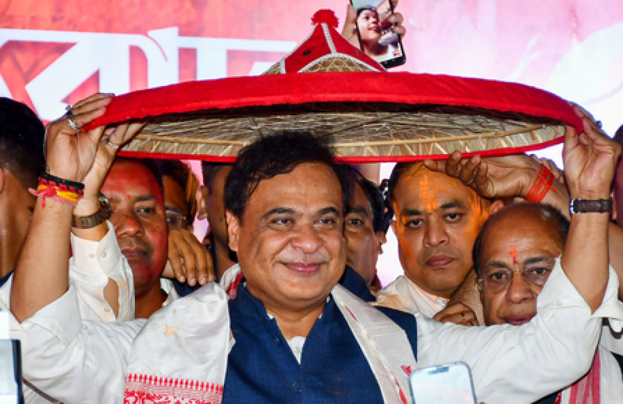 புதிய அமைச்சரவையின் உறுப்பினர்கள்: மாநில வளர்ச்சிக்கு இணைந்து செயல்படுவோம்