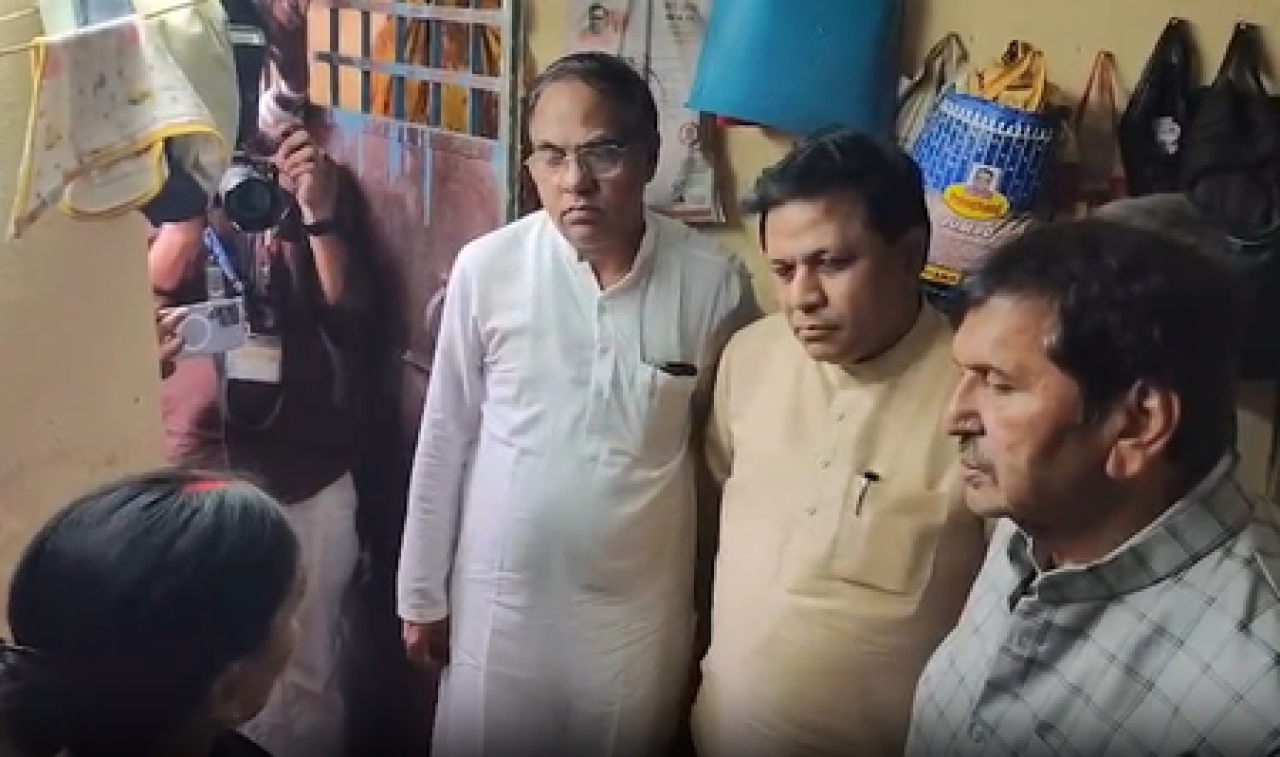 மாலாட் பகுதியில் இந்து பெண்மணிக்கு மிரட்டல்: அமைச்சர் நடவடிக்கை கோரிக்கை