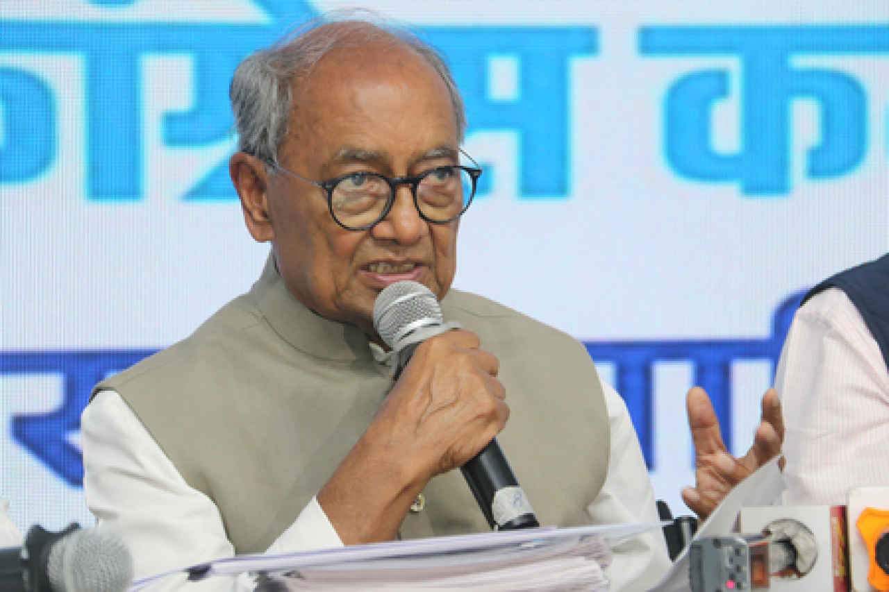 ‘लोकतंत्रத்தில் எந்த அமைப்பும் பொறுப்புக்கு மேலாக இல்லை’