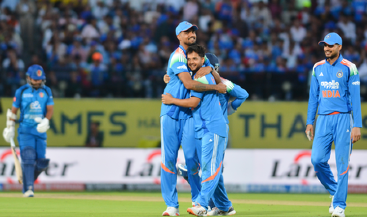 ‘वे काफी प्रभावशाली रहे,’ डेब्यूटेंट खिलाड़ियों ने मिलकर निकाले 6 विकेट, कप्तान गिल ने सराहा
