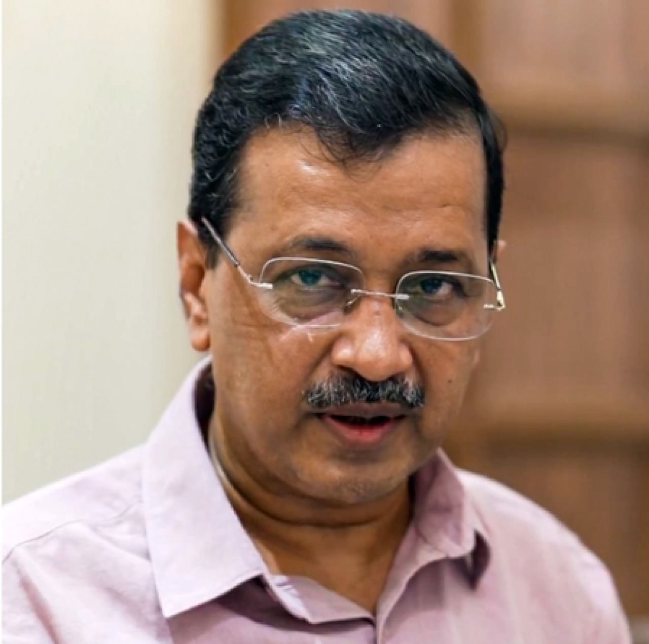 காகிதம் கசிவு விவகாரம்: அரவிந்த் கெஜ்ரிவால் மக்களிடம் ஒன்றிணைவதற்கான அழைப்பு