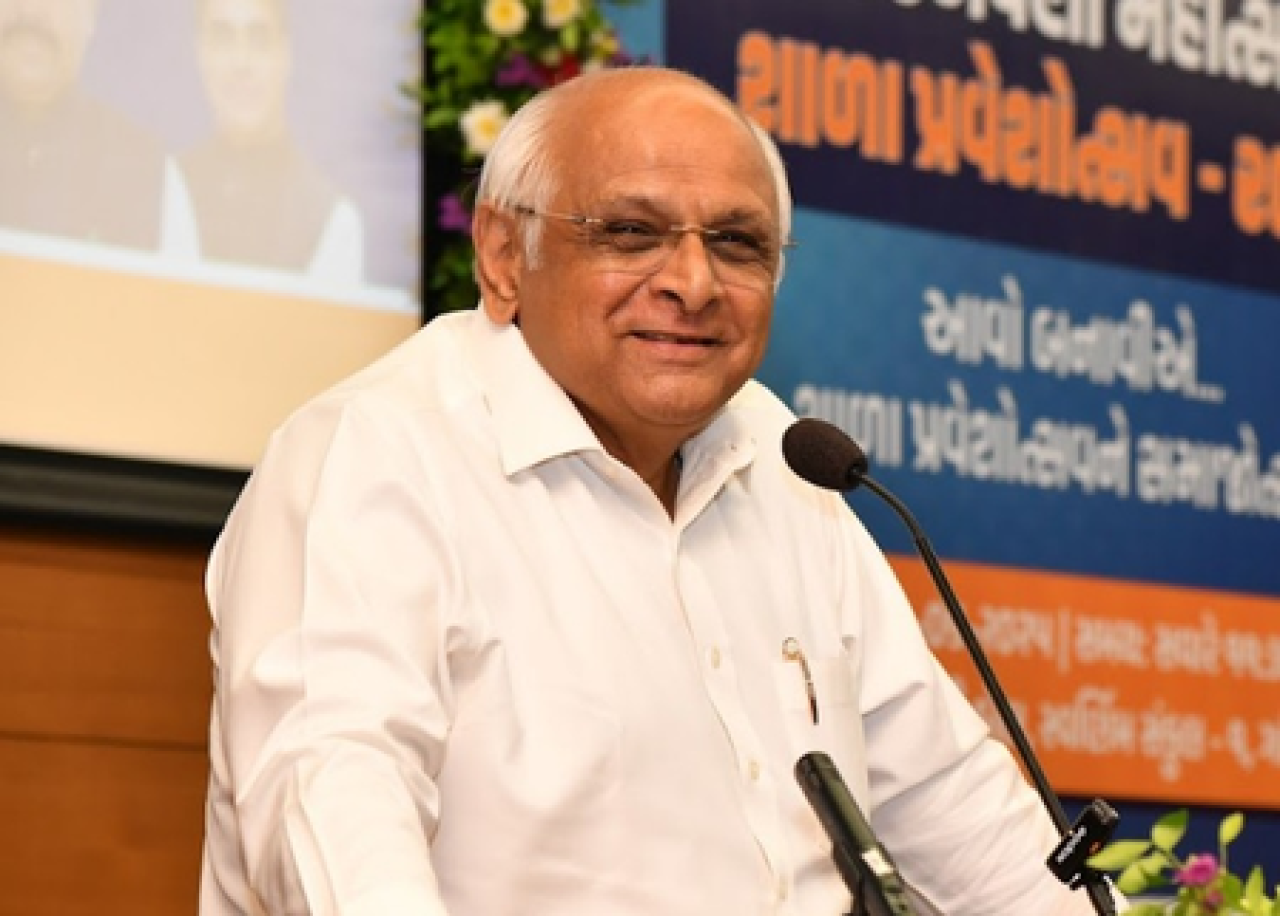குஜராத்தில் 28 லட்சம் குழந்தைகள் பள்ளி சேர்க்கை விழாவில் பங்கேற்கின்றனர்