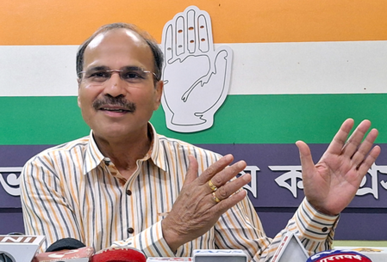 திமுகவின் புதிய தேர்தல் கோரிக்கை அவியவாக, அரசியல் நெருக்கடியின் பின்னணி: அதிர் ரஞ்சன் சௌதரி