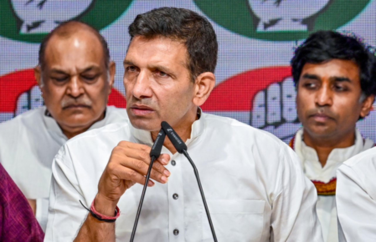 மத்திய பிரதேசத்தில் ஆதிவாசி சமுதாயத்தின் நிலை குறித்து ஜீது பட்ட்வாரி எழுதிய கடிதம்