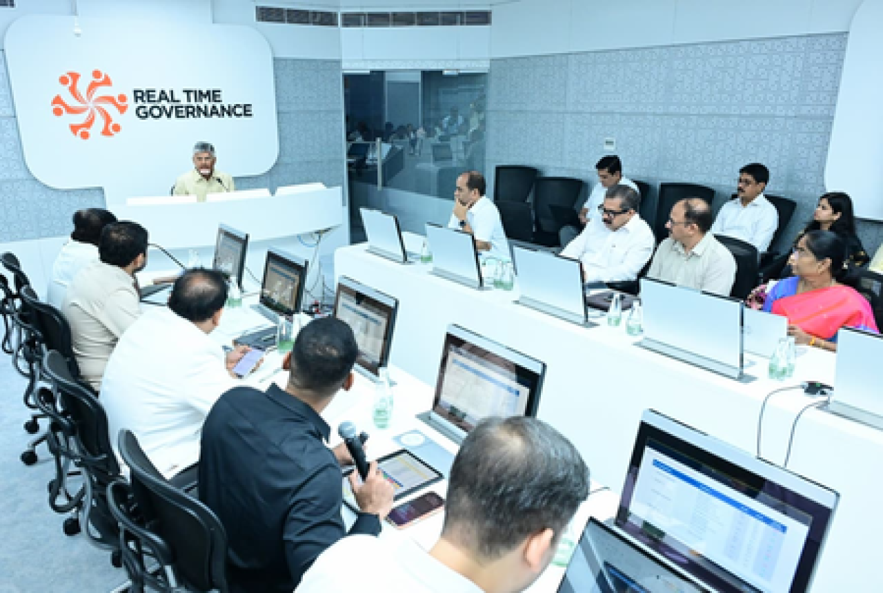 ஆந்திர மாநில முதல்வர் சந்திரபாபு நாயுடு: பதிவு சேவை மையங்கள் தனியாராக்கம் அல்ல