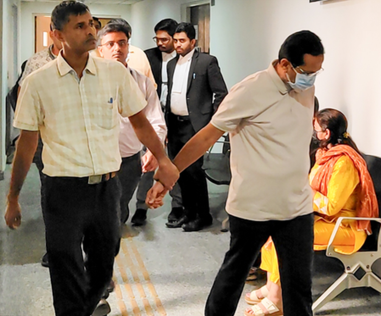நீட் கேள்வி பத்திரம் லீக் வழக்கில் சிபிஐ சார்ஜ் ஷீட் தாக்கல்
