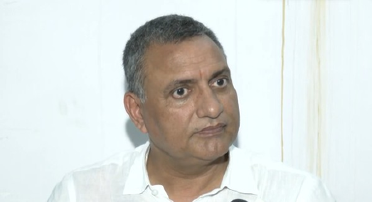 பீகாரில் கிராமிய பஞ்சாயத்து வரி குறித்து ராஜதின் எம்.பி. சுதாகர் சிங் கண்டனம்