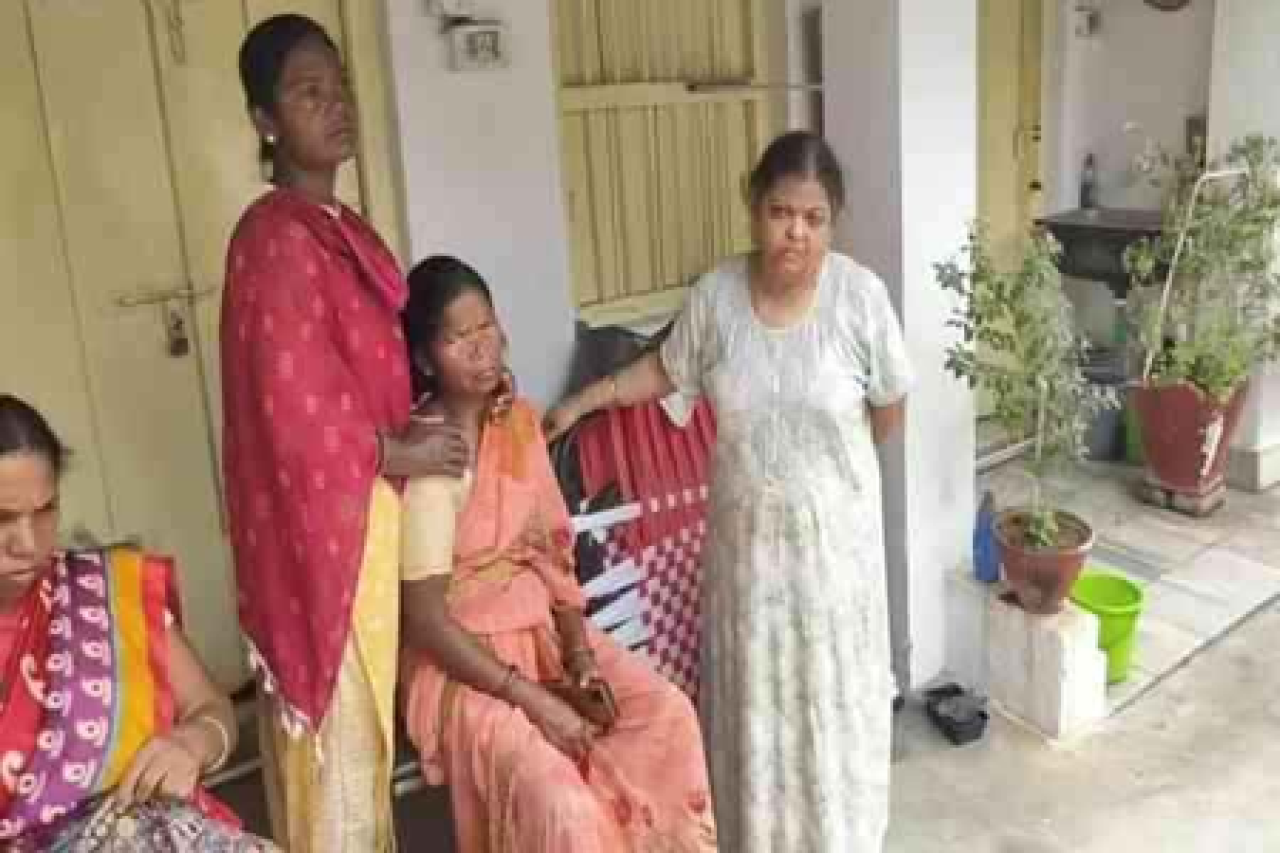 வீடியோ காலில் கணவருடன் மோதிய பிறகு, 28 வயது பெண் தற்கொலை
