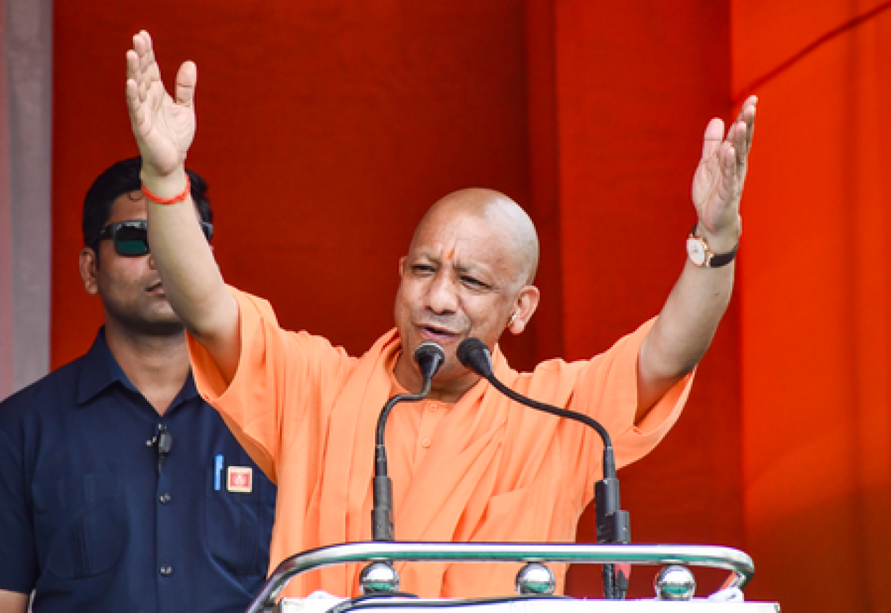 श्रावण माह लोकमंगल, श्रम-सम्मान एवं सामूहिकता का पावन पर्व है: सीएम योगी