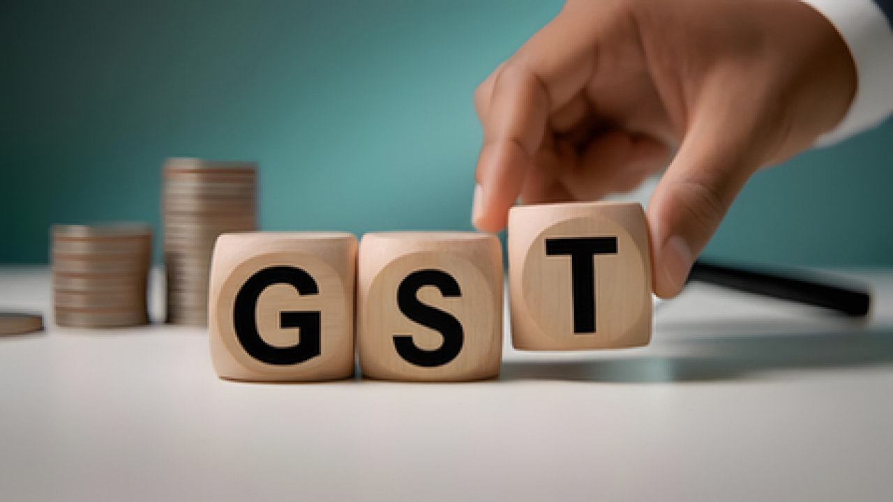 ஜூலை மாதத்தில் ஜி.எஸ்.டி. வசூல் 15.4% உயர்ந்து 2.11 லட்சம் கோடி ரூபாயை கடந்தது
