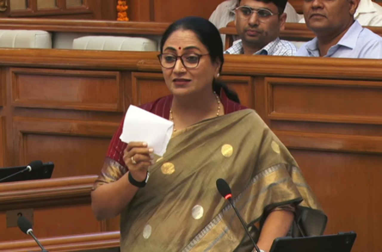 தமிழகத்தில் சி.எம் ரேகா குப்தாவின் குற்றச்சாட்டுகள்: பாஜக எம்.எல்.ஏக்கள் நடவடிக்கை கோரிக்கை