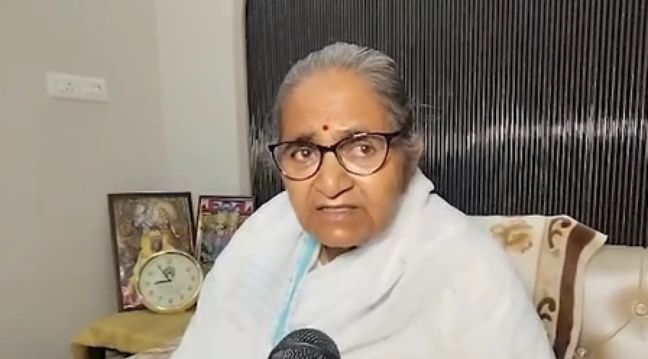 பெண்களின் பாதுகாப்பு குறித்து அகிலேஷ் யாதவின் வாக்குறுதிகள்