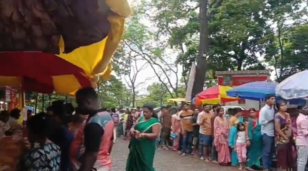 வசை: சாவனின் இரண்டாவது திங்கள் அன்று துங்கரேஷ்வருக்கு அலைபாய்ந்த பக்தர்களின் கூட்டம்