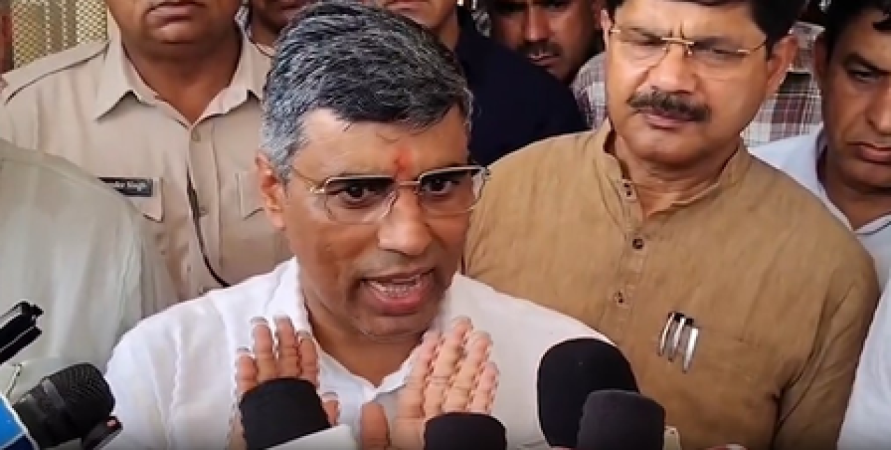 ஹரியானாவில் பள்ளிகளில் ஊடக நுழைவுக்கு தடைவிதிப்பு: கல்வி அமைச்சர் மஹிபால் தாண்டா கருத்து