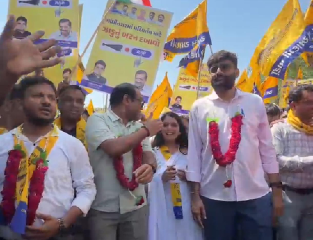 गुजरात: गांधीनगर नगर निगम चुनाव के लिए ‘आप’ ने 29 उम्मीदवार के नामों का किया ऐलान, नामांकन रैली निकाली