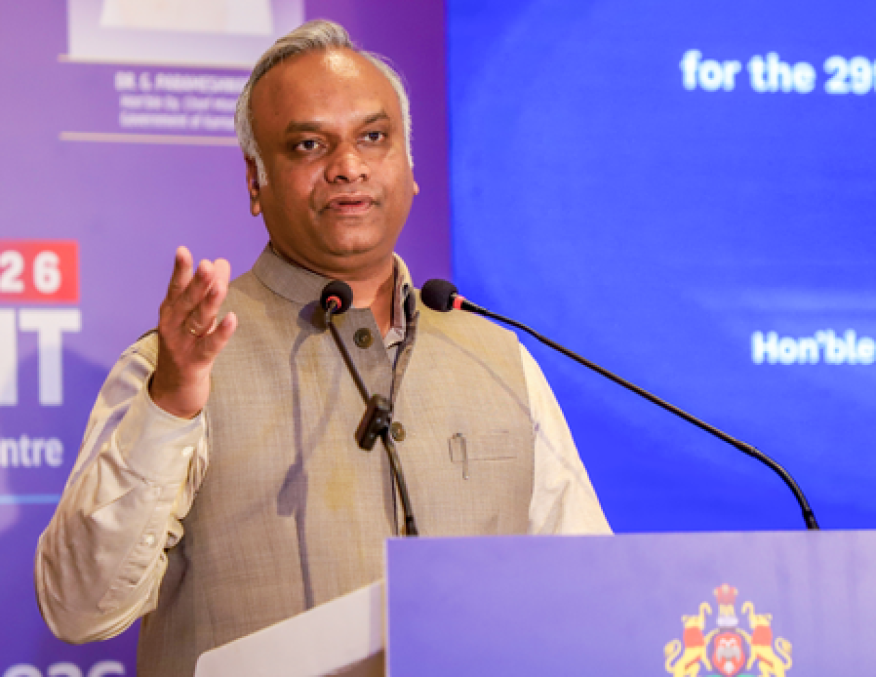 सतीश जारकीहोली मामले में ईडी को चुनौती, प्रियांक खड़गे ने मांगा मनी ट्रेल का सबूत