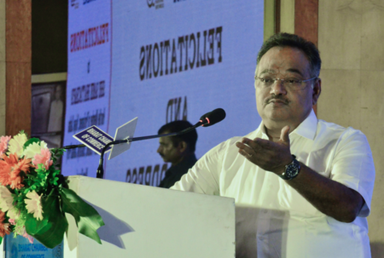 சமிக் பாட்டாச்சார்யர் மனோஹர் லாலுக்கு கடிதம் எழுதியுள்ளார், தென் பங்காளில் आरआरटीएस நெட்வொர்க் தேவையை வலியுறுத்துகிறார்