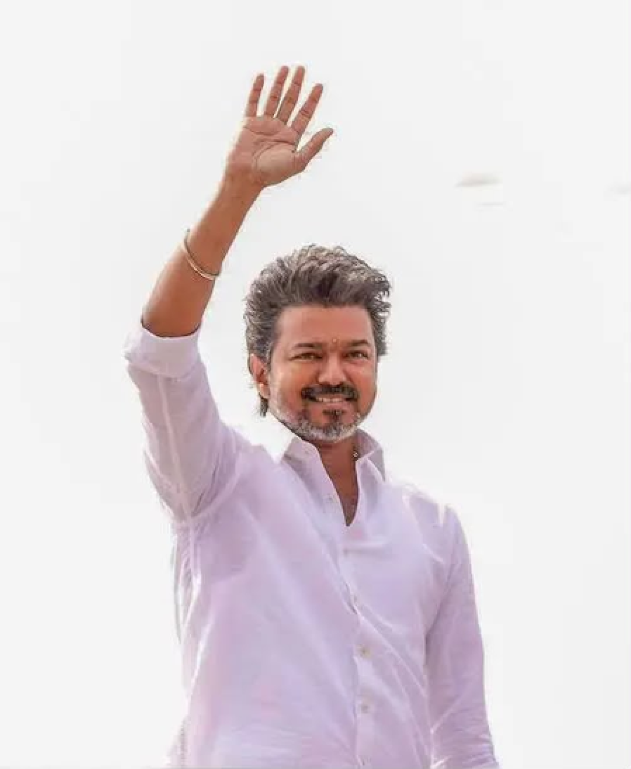 தமிழ்நாட்டில் TVK-க்கு முக்கியமான தேர்வு, ஐந்து வேட்பாளர்களுக்கு இடையேயான கடுமையான போட்டி