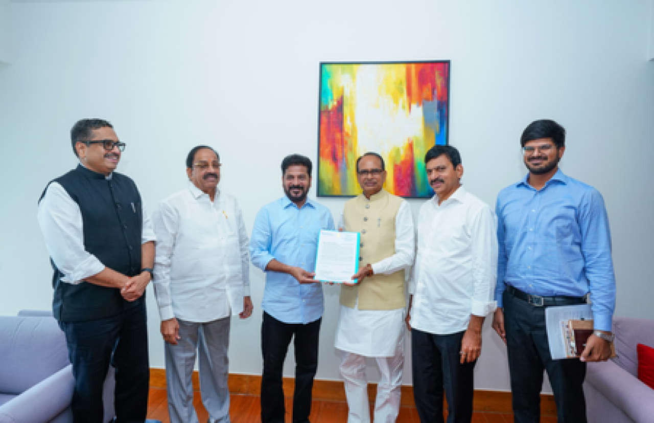 தெலங்கானா முதல்வர் 9.56 லட்சம் வீடுகளை ஒதுக்க வேண்டும் என மத்திய அரசிடம் கோரிக்கை