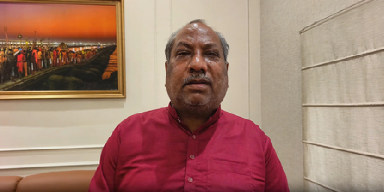 நிஷாத் ஆரட்சனத்தைப் பற்றி சந்தேஷ் நிஷாத் கூறியவை: இது அதிகாரத்தின் போராட்டம் அல்ல, சட்டத்தின் அடையாளம்