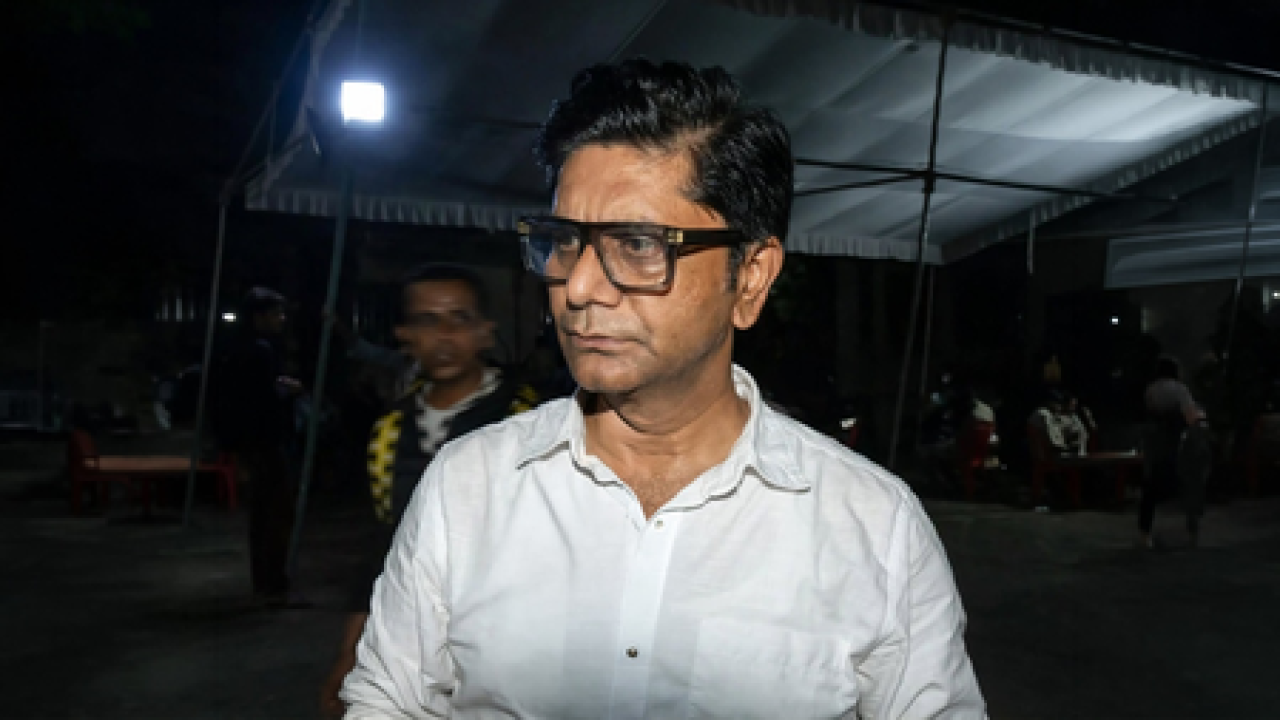 ஹமீடியா மருத்துவமனையில் இண்டர்ன் டாக்டர்களின் போராட்டம்
META DESCRIPTION: ஹமீடியா மருத்துவமனையில் இண்டர்ன் டாக்டர்கள் 30,000 ரூபாய் ஸ்டைபெண்ட் கோரிக்கையுடன் போராட்டத்தில் ஈடுபட்டுள்ளனர்.