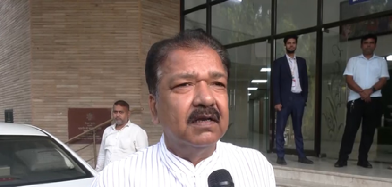 ‘भ्रामक प्रचार फैलाकर पूरे देश को अस्थिर करना चाहती कांग्रेस’, सीईसी के खिलाफ प्रदर्शन पर बोले भाजपा नेता