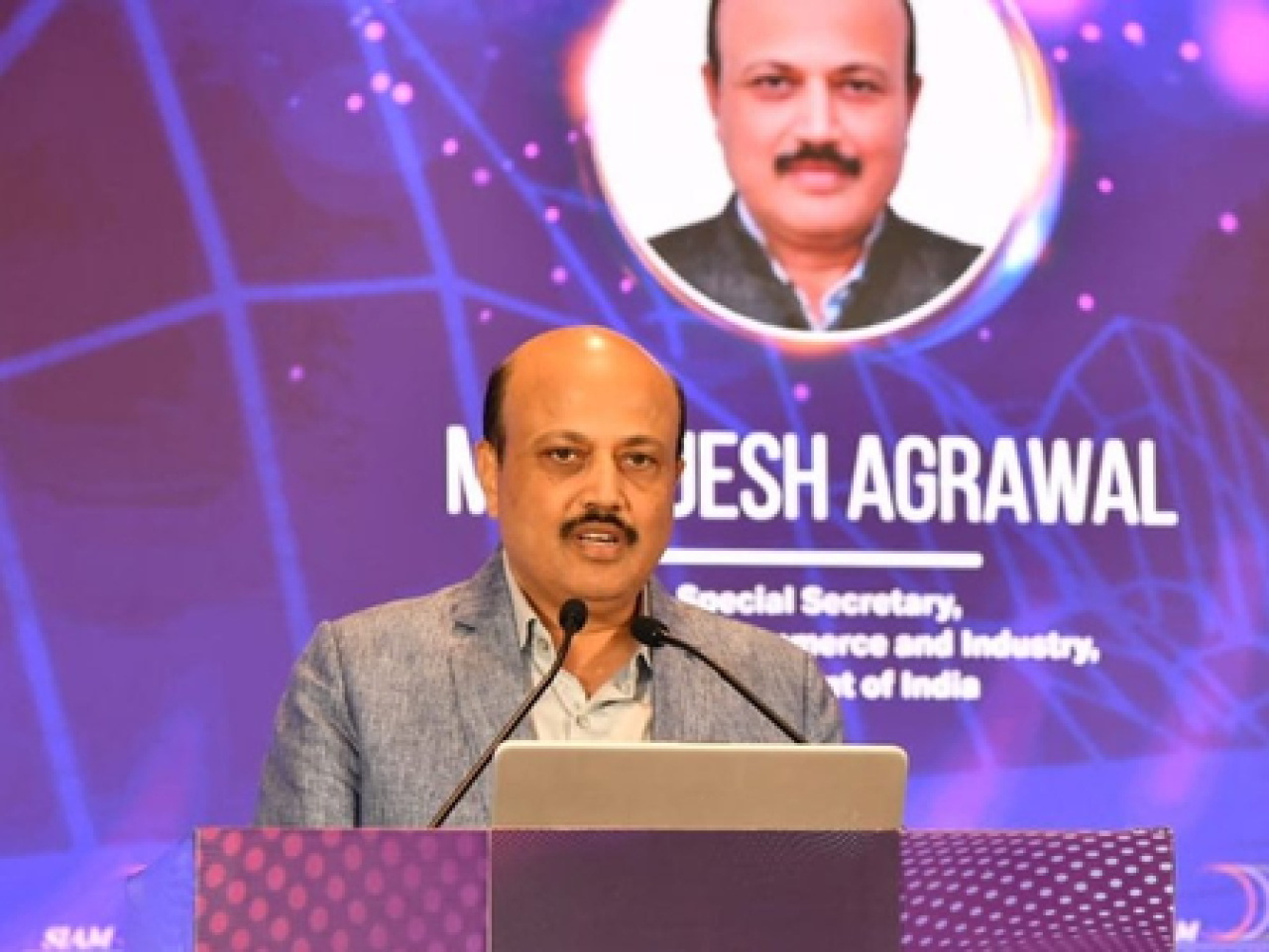 உலக வர்த்தக விதிமுறைகளில் மாற்றம்: வணிக செயலாளர் வலியுறுத்தல்