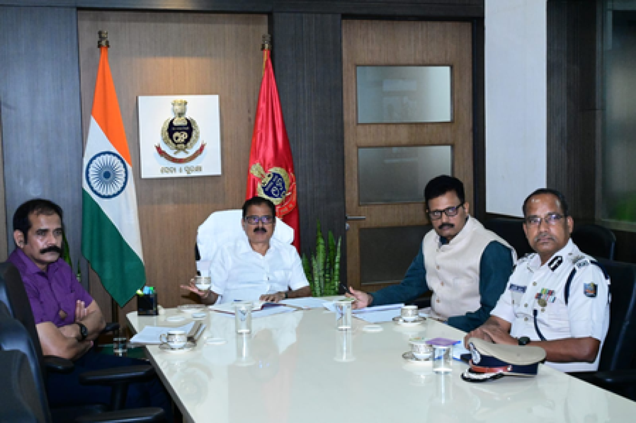 ஒடிசாவின் போலீசாருக்கு கல்லூரி தேர்தல்களில் வன்முறையைத் தடுக்கும் அறிவுரை