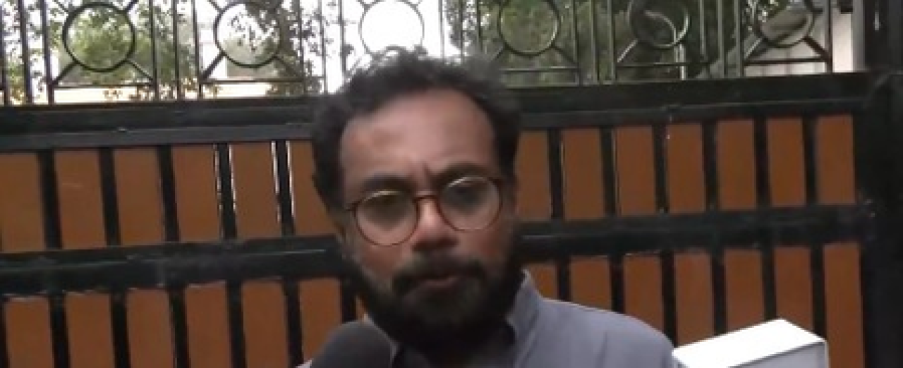 காங்கிரசின் மாக் பார்லியமெண்ட் தயாரிப்பு, எதிர்க்கட்சியின் கூட்டத்தில் சிஇசி மீது மகாபீமோகம் விவாதம்