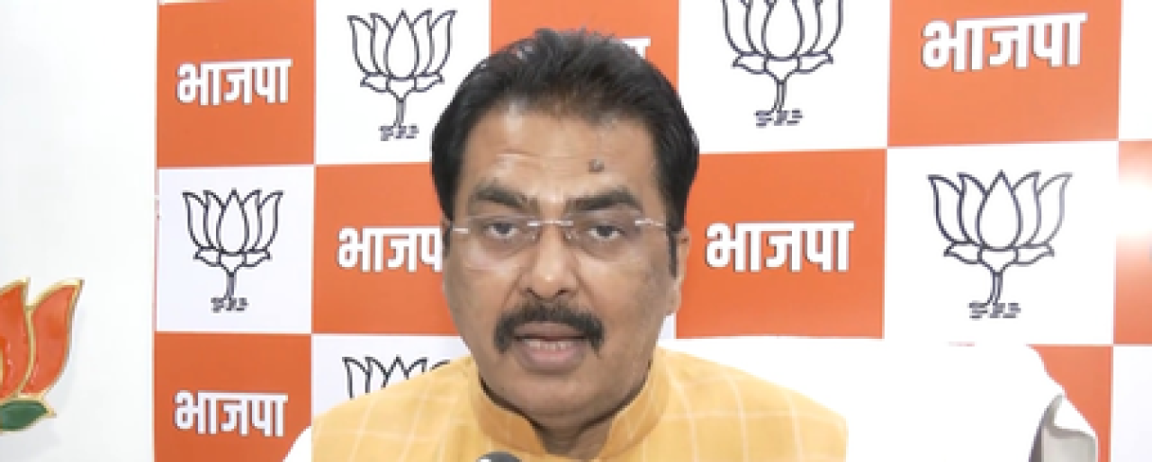 பட்னாவில் எதிர்க்கட்சிகளின் மார்ச்: பாஜக மற்றும் ஜேடியூ விமர்சனம்
META DESCRIPTION: பட்னாவில் எதிர்க்கட்சிகளின் மார்ச் குறித்து பாஜக மற்றும் ஜேடியூ விமர்சனம் செய்துள்ளன.