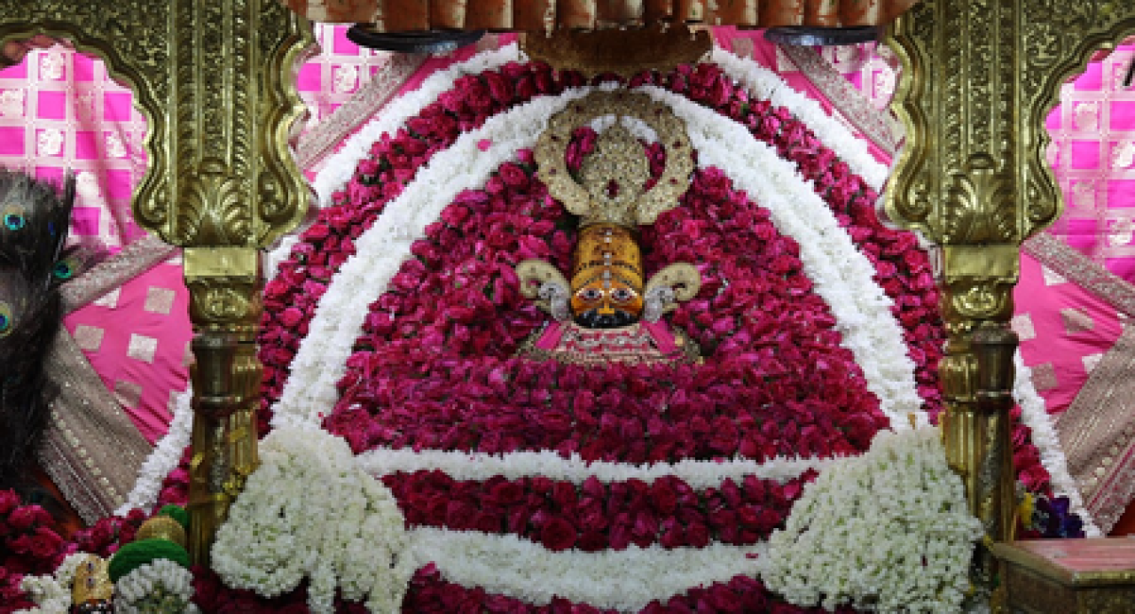 பாபா ஷ்யாம் மாதாந்திர மेला தொடங்கியது, பக்தர்களின் கூட்டம்