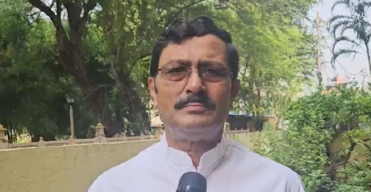பிரதான தேர்தல் ஆணையரின் எதிர்காலத்திற்கான எதிர்ப்பு: பாஜக தலைவர்கள் விமர்சனம் செய்கிறார்கள்